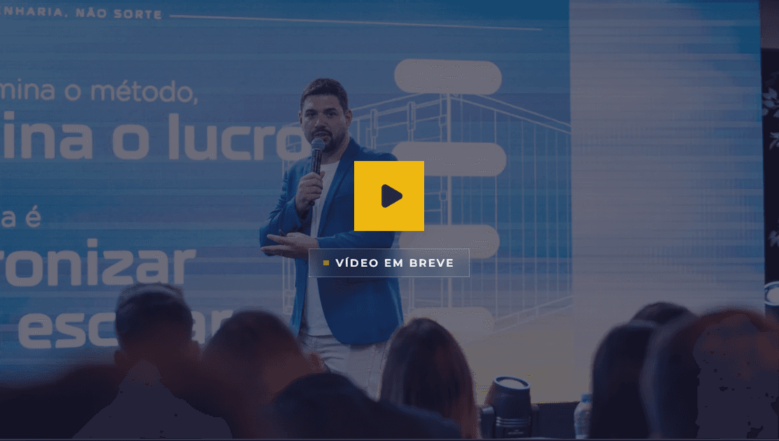 Paulo Buono palestrando sobre o Método Vettrus de Importação